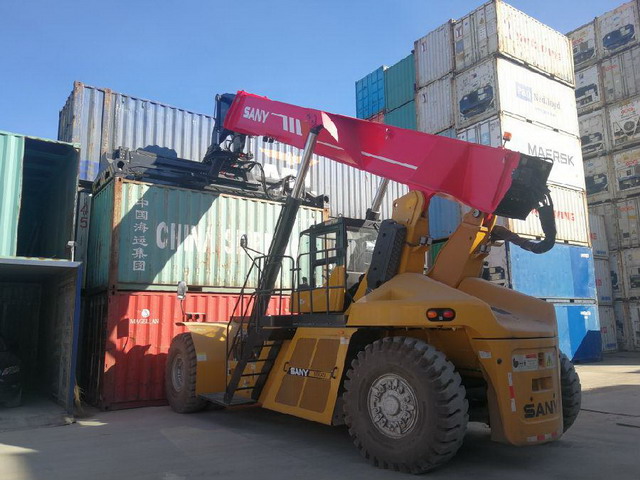 集裝箱吊機租賃